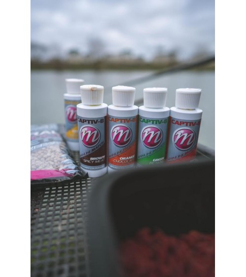 Colora i tuoi pellet con i nuovi Flavoured Colourant di Mainline bait.